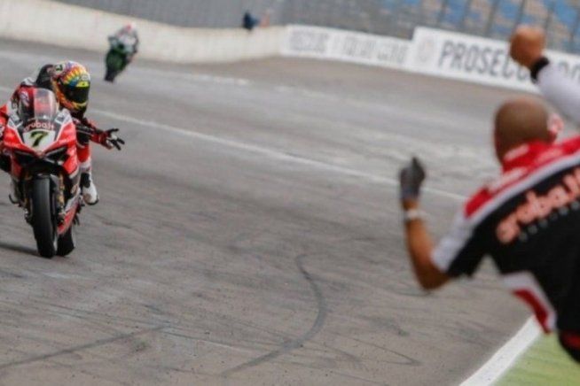 SBK: Portimao: sarà ancora dominio Davies e Ducati?