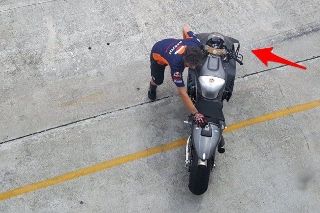 MotoGP: Honda copia Ducati: ad Aoyama spuntano le ali a Sepang