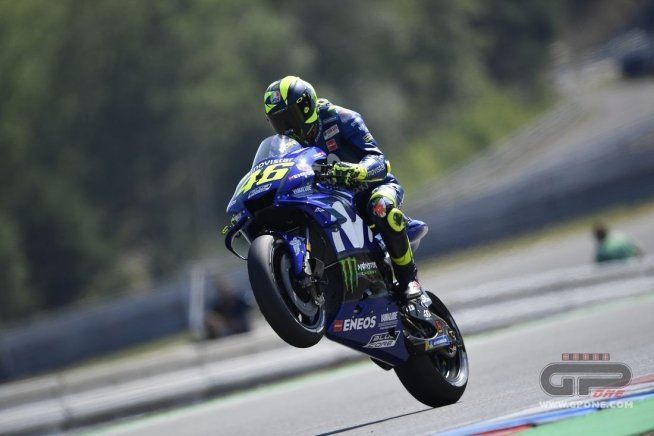 MotoGP: Rossi: il test team? meglio tardi che mai