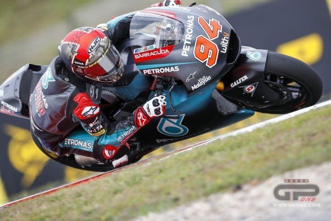 Moto2: Folger ancora sulla Petronas, nuova operazione per Pawi