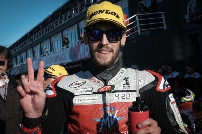 Moto2: WUP: Manzi continua a sognare: è davanti a Navarro  a Valencia