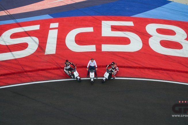 News: Il 'Marco Simoncelli' si fa elettrico con 4 scooter Super Soco Cux