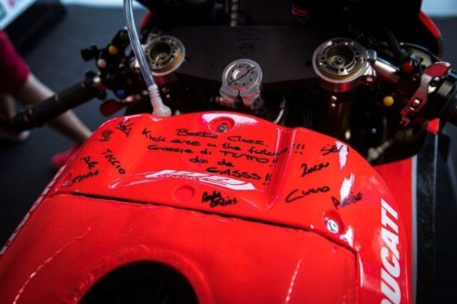 SBK: Superbike: è già 2021! Lunedì il debutto di Rinaldi sulla Ducati V4 ufficiale