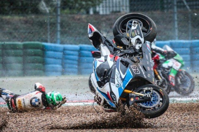 SBK: Rabbia Laverty: “Gerloff è stato stupido e nemmeno ha chiesto scusa”