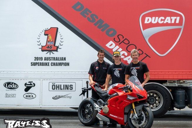 SBK: Oli Bayliss al via dell’Australian Superbike sulle orme di Troy con Ducati