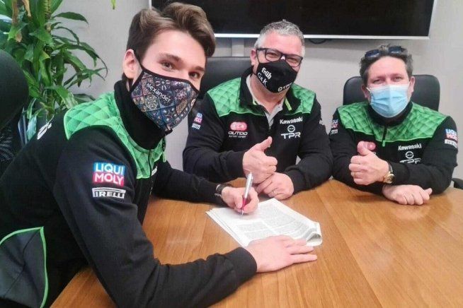 SBK: Lucio Pedercini affida la seconda Kawasaki a Samuele Cavalieri