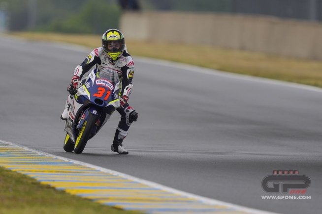 Moto3: Adrian Fernandez migliore delle FP3 ma non basta per la Q2, 3° Migno