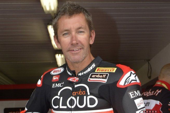 SBK: Brutto incidente a Troy Bayliss: frattura in C4 con interessamento midollare