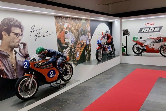 SBK: Moto dei Miti riapre e si prepara al decennale del titolo iridato di Checa
