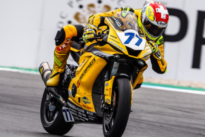 SBK: Supersport, Aegerter sbanca ad Assen. Sul podio Oettl e Krummenacher