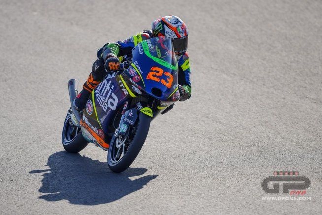 Moto3: Antonelli comanda le fredde FP1 a Jerez, segue Rodrigo