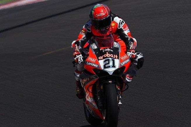 SBK: Rinaldi: “Io e il team ci siamo presi dei rischi ma ha funzionato”