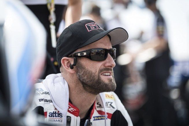 SBK: Ducati e il BSB chiamano: Tom Sykes potrebbe lasciare la Superbike