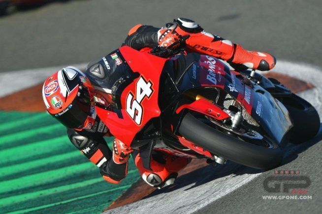 SBK: Valencia: Mattia Pasini debutta sulla Ducati V4 rincorrendo il Mondiale