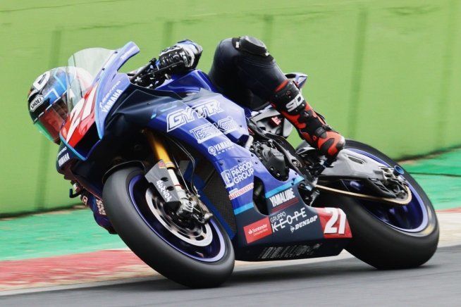 SBK: Tegola Krummenacher: frattura al perone nel CIV SBK a Vallelunga