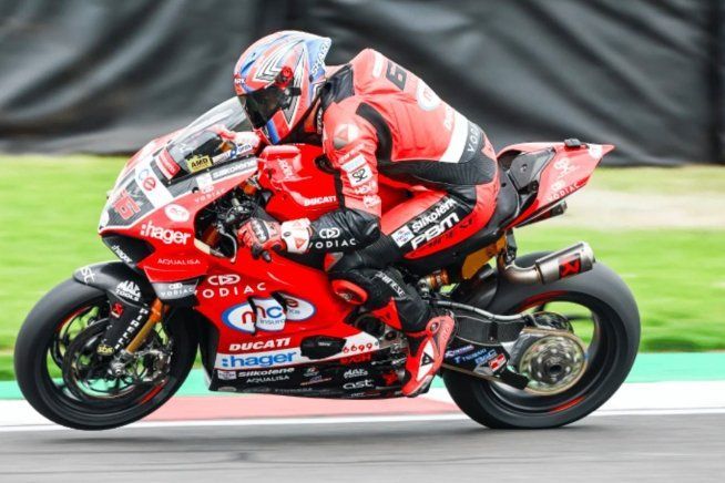 SBK: Sykes: “La BMW potrebbe vincere se si concentrasse sulla Superbike"