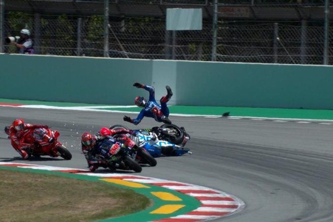 MotoGP: Rins: “Non è un videogame, gli Steward non sono all’altezza della MotoGP”