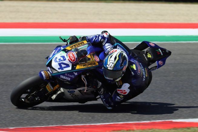 SBK: CIV: Baldassarri domina al Mugello in SSP, Carnevali fa doppietta in SS300