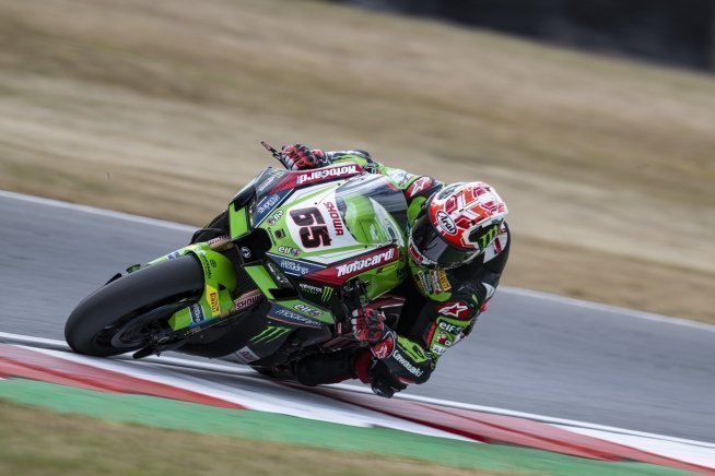 SBK: Pole da brividi per Rea a Donington, Bautista incassa sei decimi ed è 5°