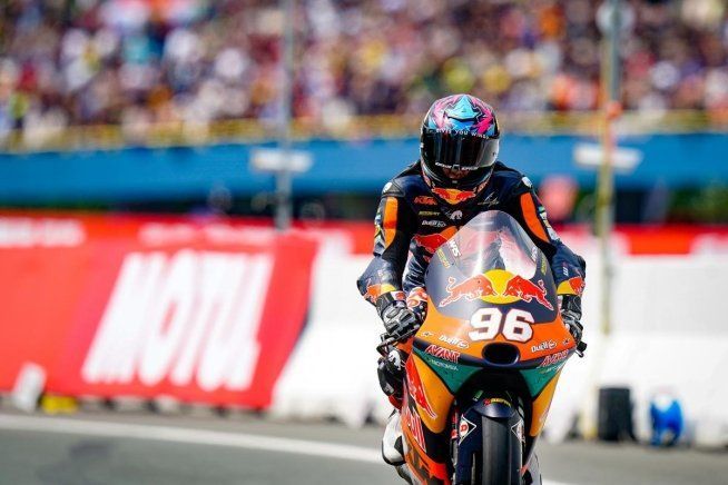 Moto3: Holgado conquista la sua prima pole, 4° Rossi seguito da Foggia