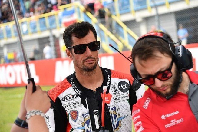 MotoGP: Bradl e Corsi penalizzati per 'guida irresponsabile'
