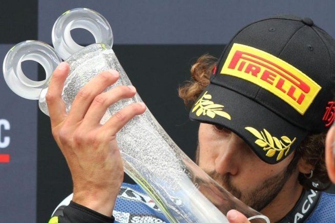 SBK: È corsa contro il tempo: Ten Kate prova il colpo last minute con Manzi!