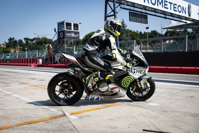 SBK: Caricasulo: “Manzi è entrato come se non ci fosse un domani e mi ha centrato”