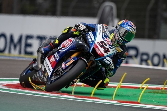 SBK: Imola: Bautista cade, Toprak trionfa in Gara 2 davanti a un grande Bassani