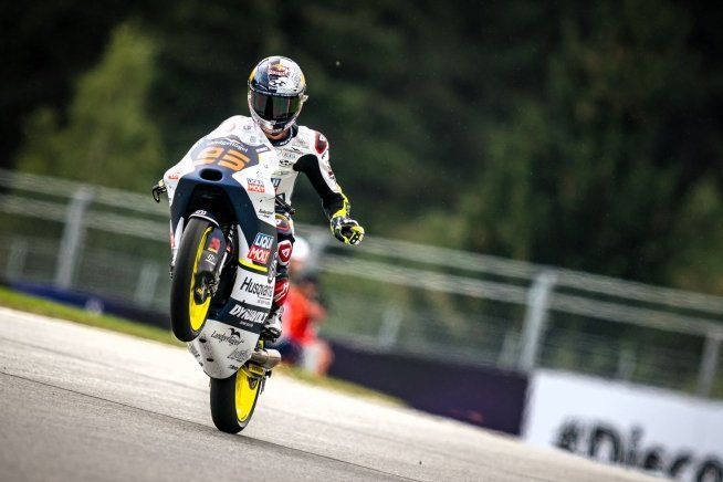 Moto3: Il rookie Collin Veijer stupisce e firma la pole in Austria