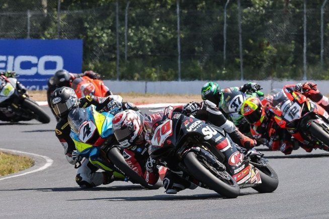 MotoAmerica: Forés non è perfetto, ma è ancora sulla strada per il titolo MotoAmerica Supersport