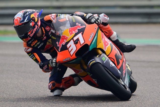 Moto2: Acosta torna in vetta nelle FP1 a Valencia, seguito da Vietti e Aldeguer