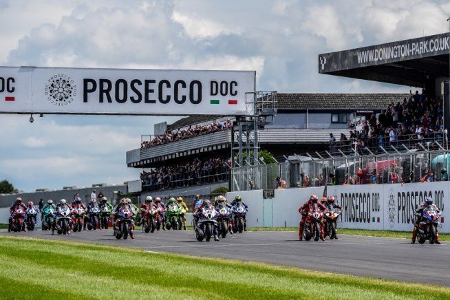 SBK: Incerti e scontenti: quasi mezzo paddock cerca una sella per il 2025 in Superbike
