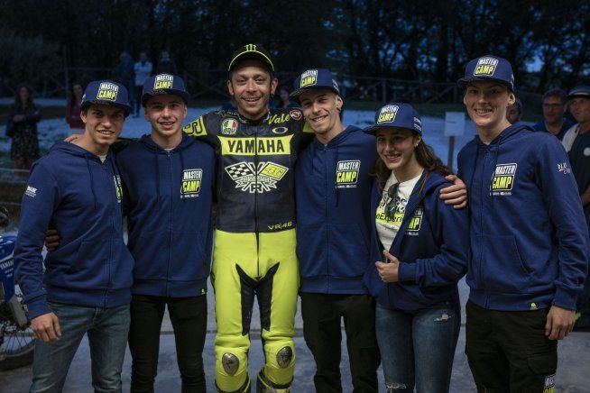 SBK: Beatriz Neila: “Valentino Rossi ama aiutare, è ciò che apprezzo di più di lui”