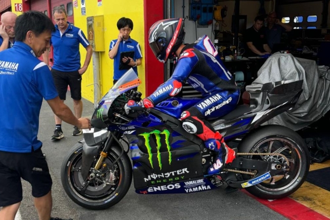MotoGP: ULTIM'ORA - Andrea Dovizioso collaudatore per Yamaha nei test di Misano