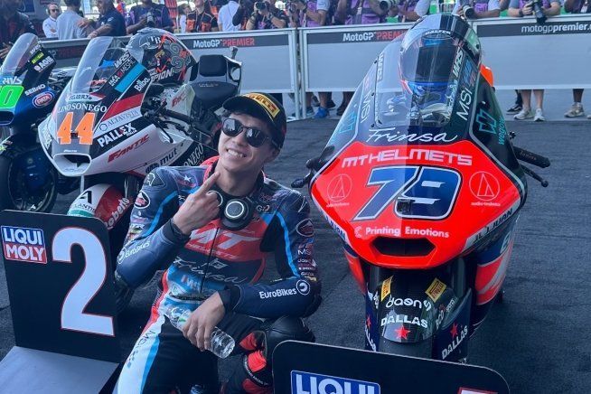 Moto2: Ogura centra la pole position in Thailandia, 2° Canet, 4° Arbolino