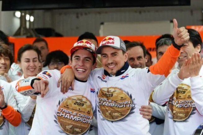 MotoGP: Lorenzo: "Senza problemi fisici Marquez avrebbe vinto due o tre titoli in più"