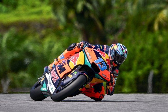 Moto2: Vietti domina e vince a Sepang, Navarro e Guevara ritornano sul podio