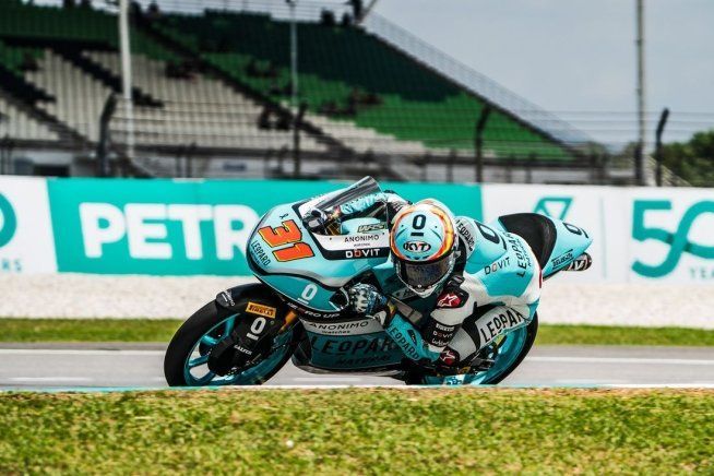 Moto3: Sepang: doppietta Leopard in FP2 con Fernandez e Piqueras, 6° Lunetta