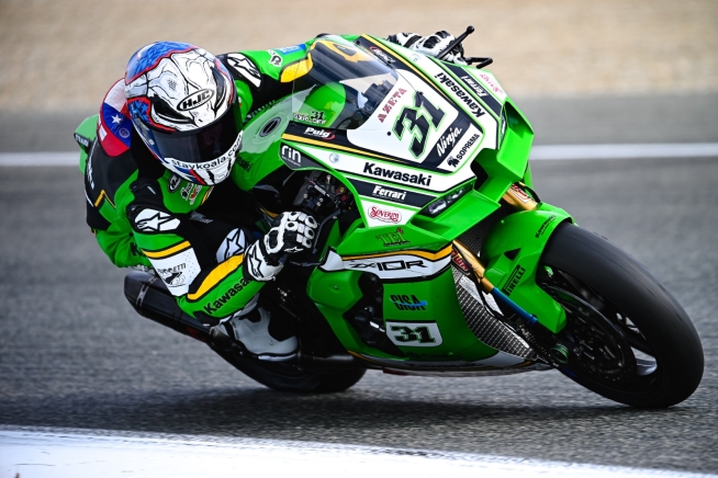 SBK: Puccetti e Gerloff: ecco la prima volta con i colori Factory Kawasaki!