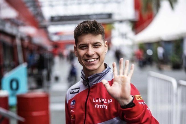 Moto3: Omero e tibia fratturati per Matteo Bertelle: non correrà in Qatar