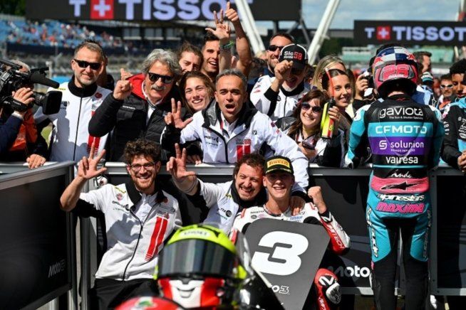 Moto3: Paolo Simoncelli: "Bello rivedere Lunetta davanti. La bagarre è il suo terreno"