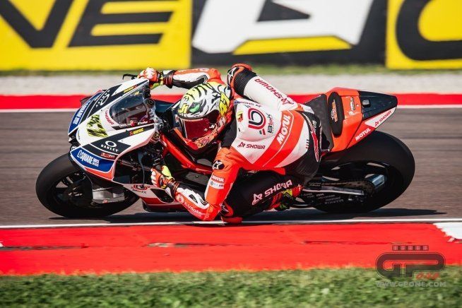 SBK: Bassani: “Chapeau a Bulega, è di un altro pianeta!”
