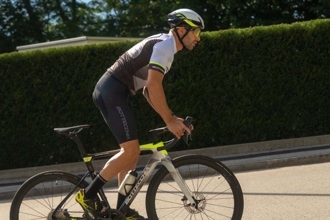 News: Iannone ha voluto la bicicletta e ora pedala...con Bottecchia