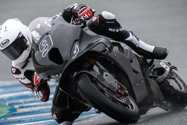 SBK: Petrucci: "Pensavo di conoscere meglio la BMW, invece non è così"