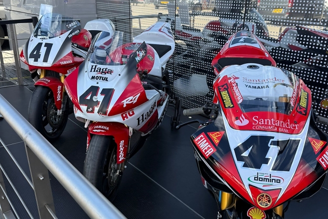 Tuffo nel passato ad Assen: in esposizione le Yamaha SBK di Nori Haga