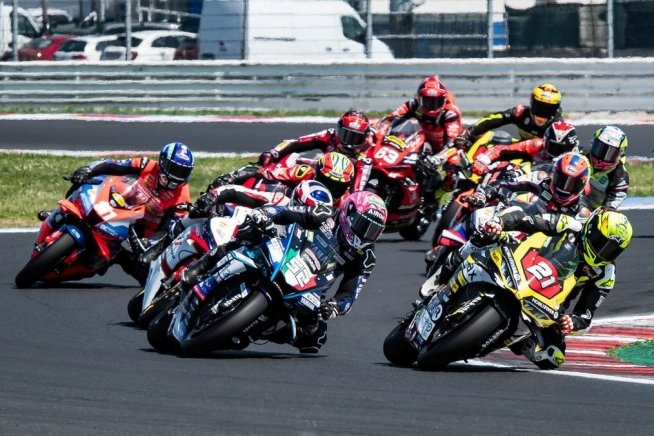 SBK: Pirro e Rinaldi alla riscossa, nella sfida contro Delbianco al Mugello
