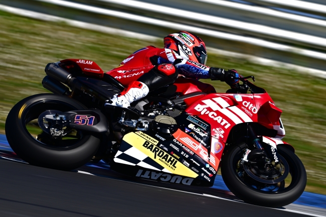 SBK: il Round al Mugello inizia nel segno di Pirro e Ducati, 6° Delbianco