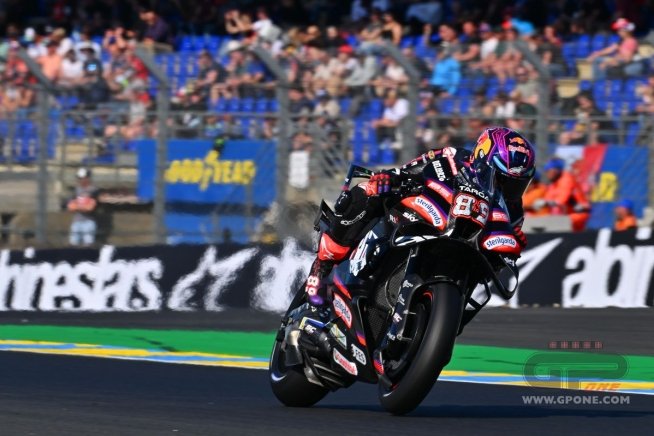 Le Mans: Martin si prende anche il Warm Up. Bezzecchi 12° e Bagnaia 19°
