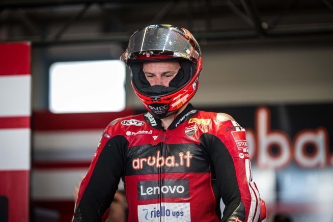 Bulega: “Cosa abbiamo in comune io, Antonelli e Bezzecchi? Forse ruote e gomme“”