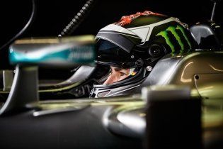 Lorenzo: la F1? la credevo più difficile da guidare